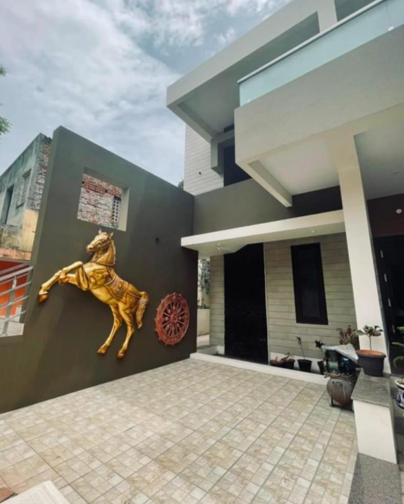 Home Stay At Sriram Villa Kumbakonam Eksteriør billede