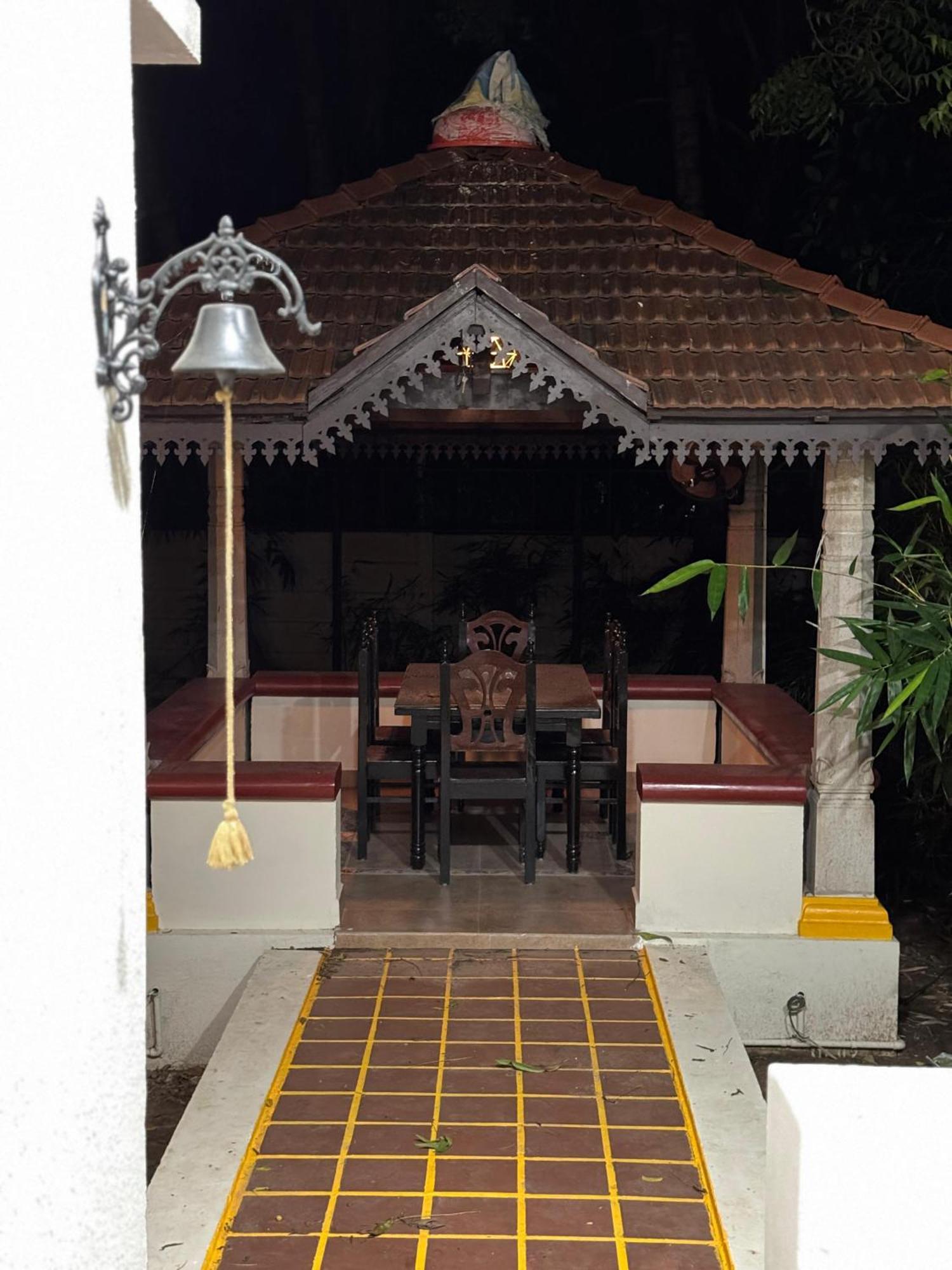 Home Stay At Sriram Villa Kumbakonam Eksteriør billede